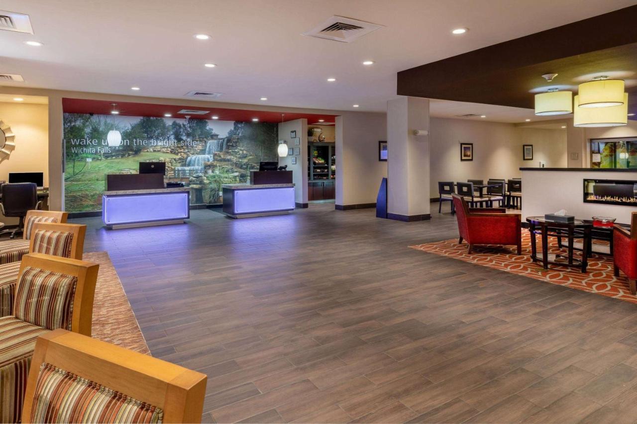 La Quinta By Wyndham Wichita Falls - Msu Area Buitenkant foto